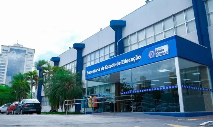 Secretaria abre curso gratuito que prepara jovens e adultos para exame de certificação em Mato Grosso